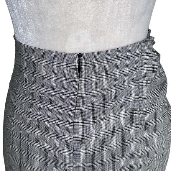 Zara Black White Houndstooth Plaid Ruched Wrap Asymmetrical Mini Skirt - XS - Picture 12 of 16